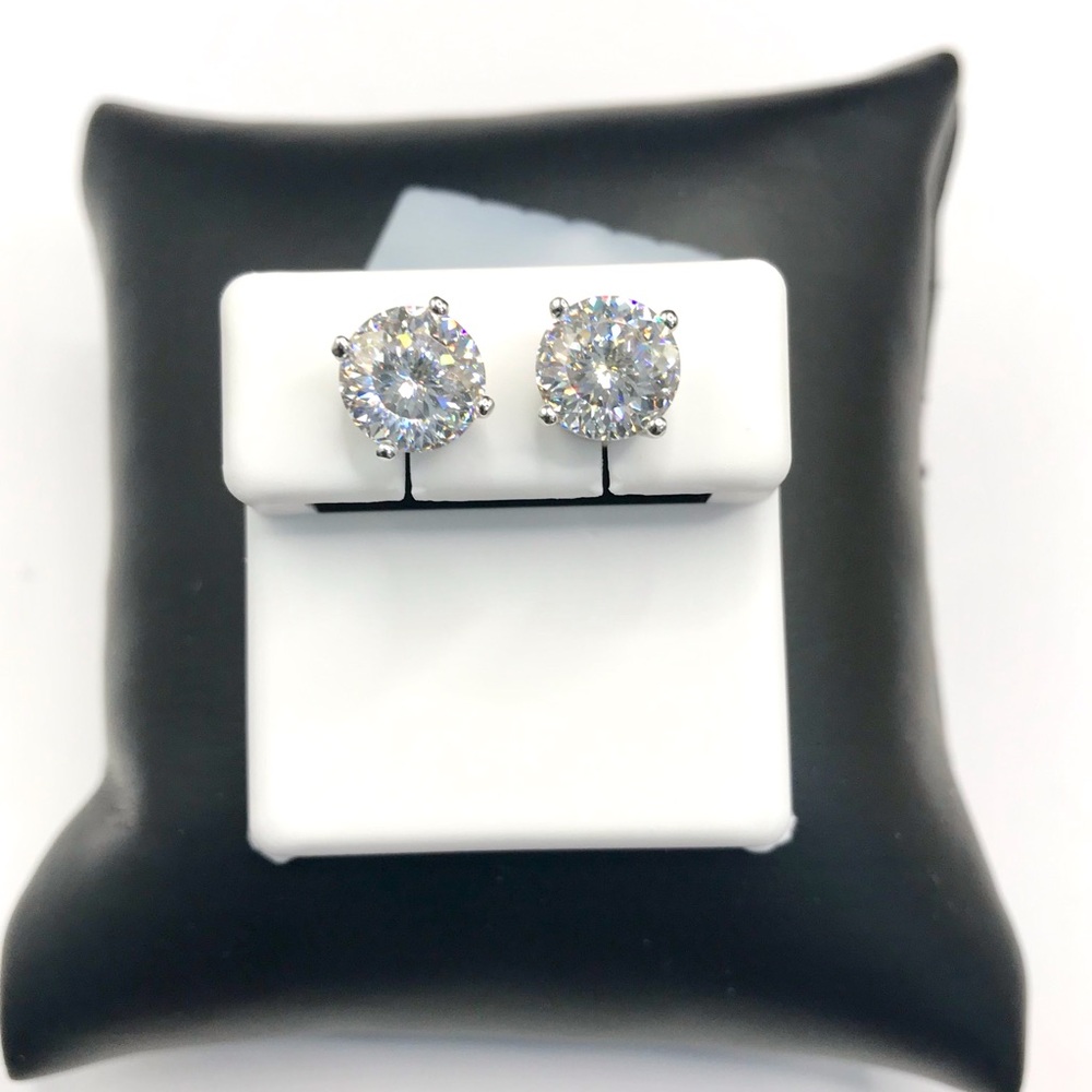 925 Sterling Silver Classic Round 4.00CT MOISSANITE Stud Earrings Screw Back